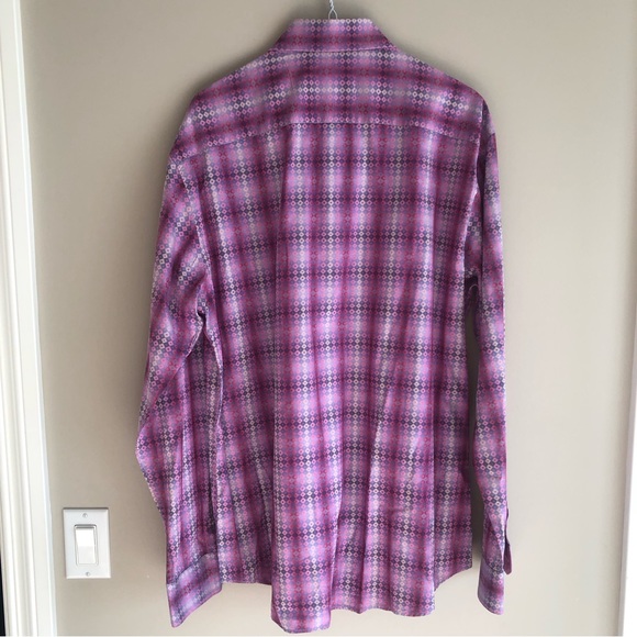 Stunningly Beautiful Bugatchi Men’s Shirt with pink , grey and cream accents - Picture 9 of 10